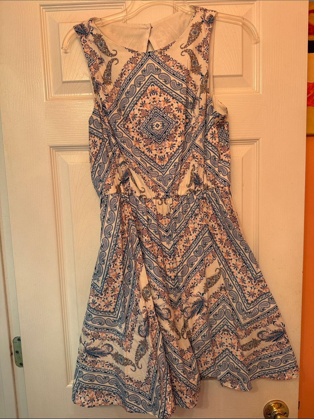 Women's Blue Paisley Print Sleeveless Dress